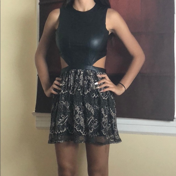 Short forever 21 dress - Picture 1 of 3